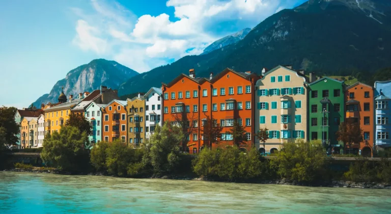 leopold-stenger-CXw0tn1JvC4-unsplash